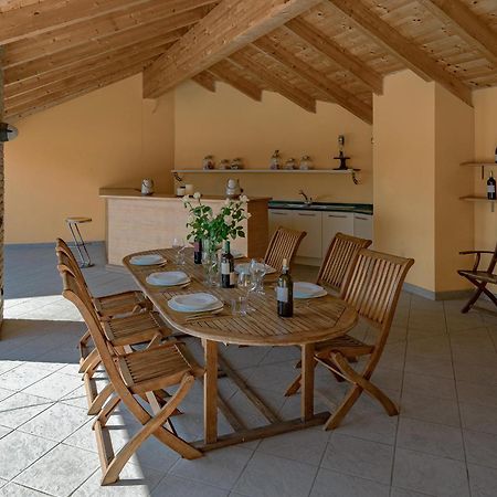 Villa La Martina 卡内利 外观 照片
